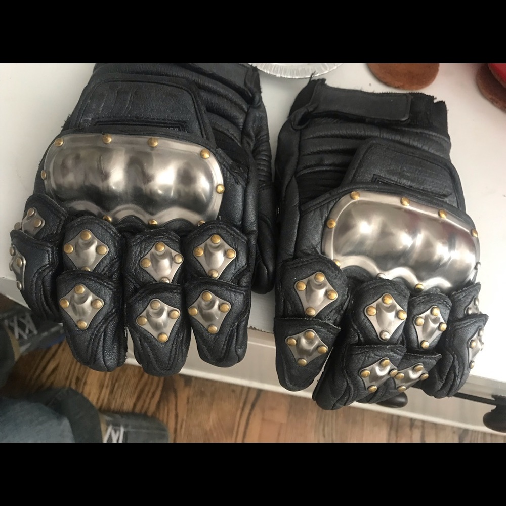 iCON motorcycle leather gloves